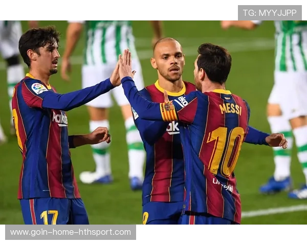 巴萨整体战术衔接训练更紧密,开启足球新篇章 巴萨整体战术衔接训练更紧密,开启足球新篇章