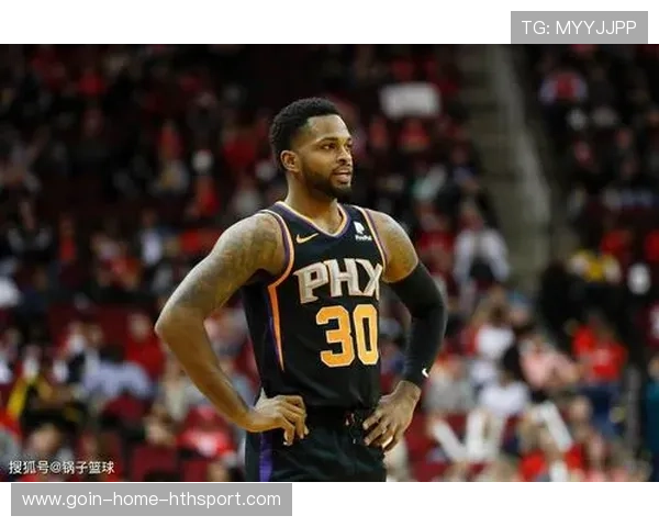 布鲁克斯对抗强度推进全场,休城保持外线侵略性