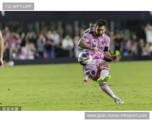 梅西二过一撞墙配合，迈阿密国际打穿肋部，梅西 迈阿密