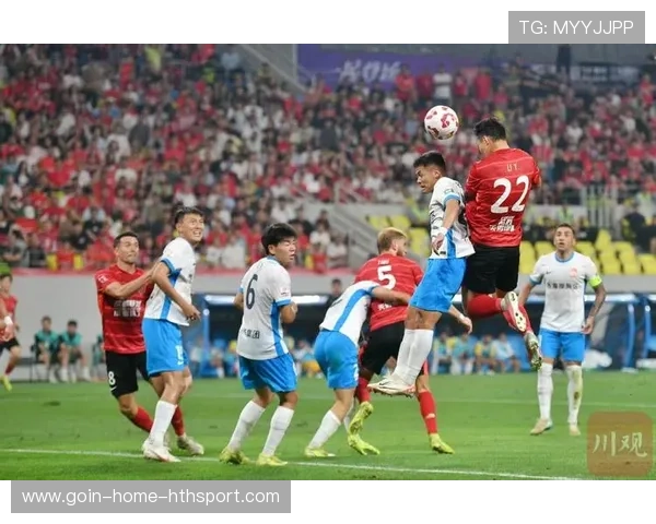 费利佩接罗慕洛角球传中，力压后卫头球破门助成都蓉城获胜