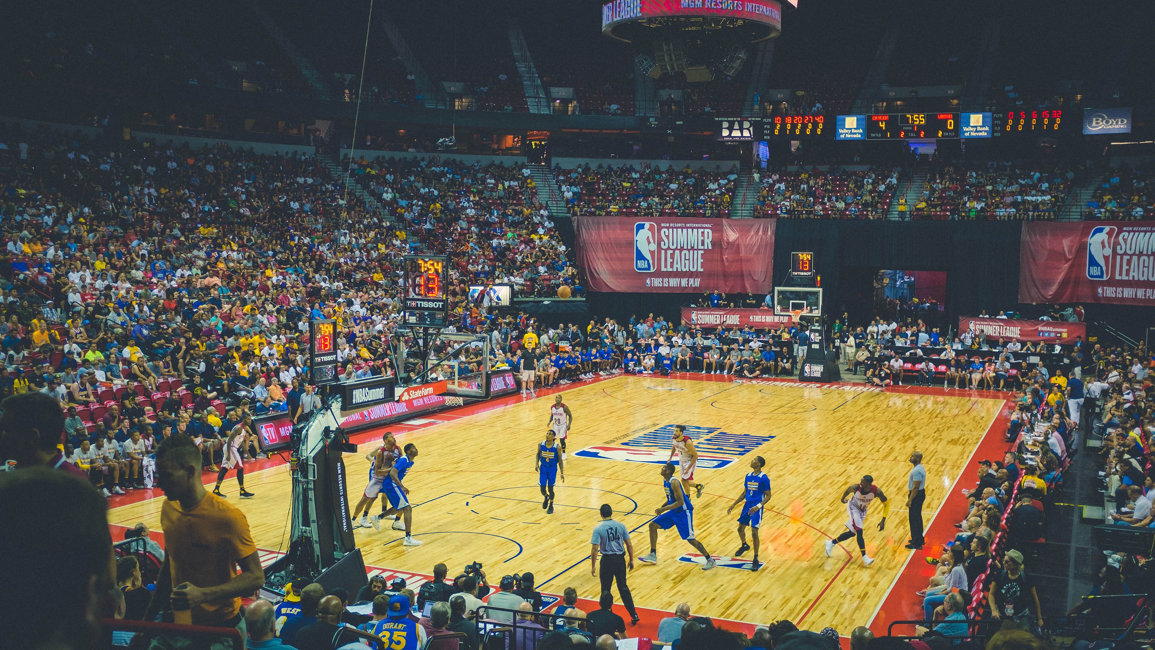 世界慢跑文化节 口号是“跑完还能去上班”