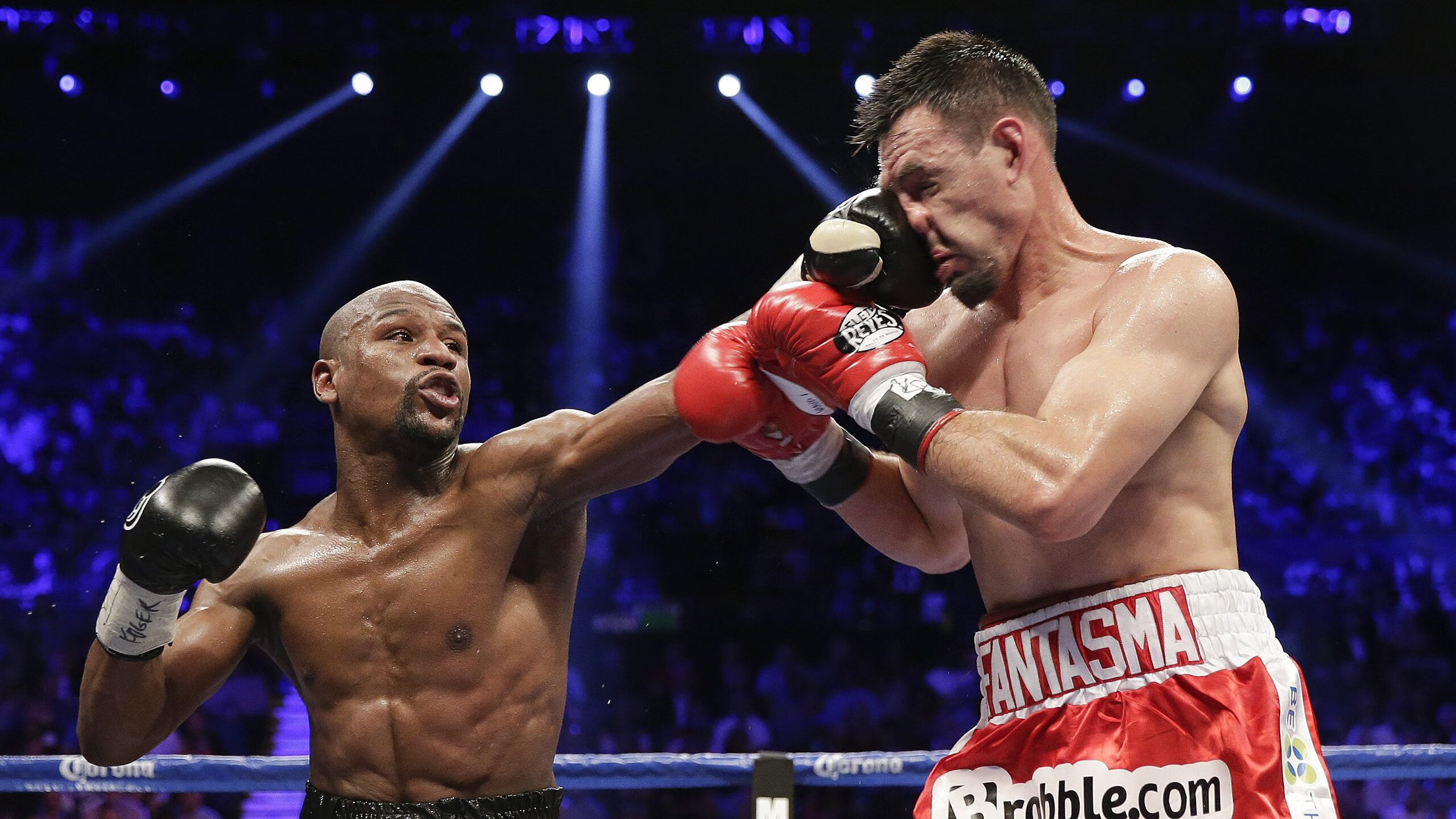 世界杯守门员技术分析：脚下能力已成为硬性指标